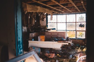 Photo by Erik Mclean: https://www.pexels.com/photo/interior-of-shabby-abandoned-house-5023591/